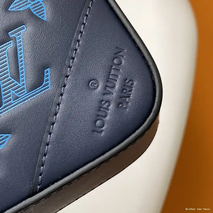 Brother Sam Yupoo Bag LV 2209HT0005 1025